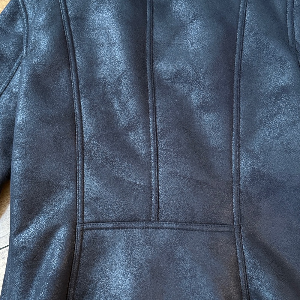 Soia & Kyo Women's Black Shearling Jacket - Picture 13 of 13